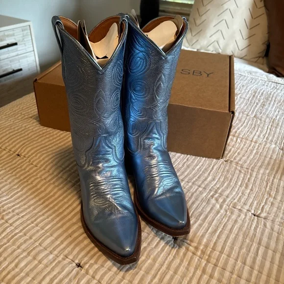 Miron Crosby Sally Metallic Light Blue Boots - Size 9 - Picture 1 of 6